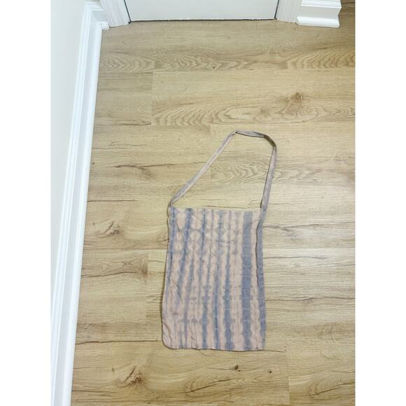 Boutique Vacation Loungewear Coord Set Loose Fitting One Size - Picture 7 of 12